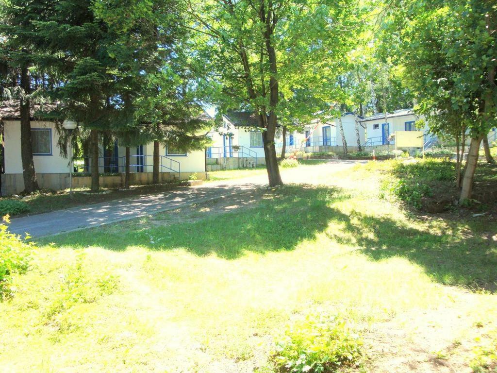 Комплекс Белите Къщи Shtarkelovo Gnezdo Exterior foto